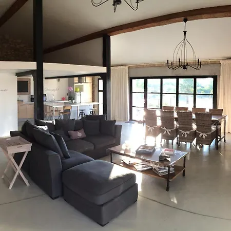Contemporaine - Piscine & Vue Pyrenees Villa *